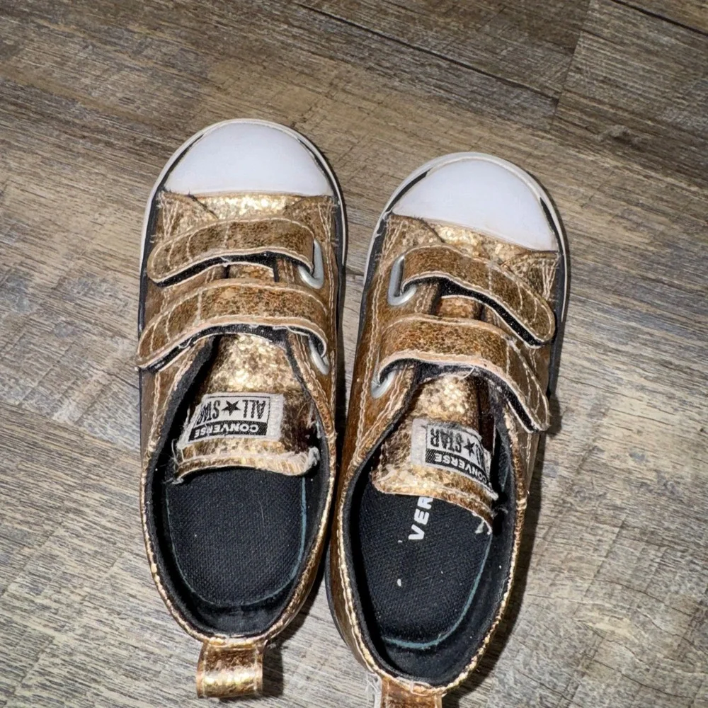 Converse Chuck Taylor All Star Gold Glitter Infant Shoes A08211C Size 9 Toddler
